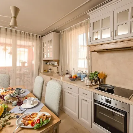Antea Apartment